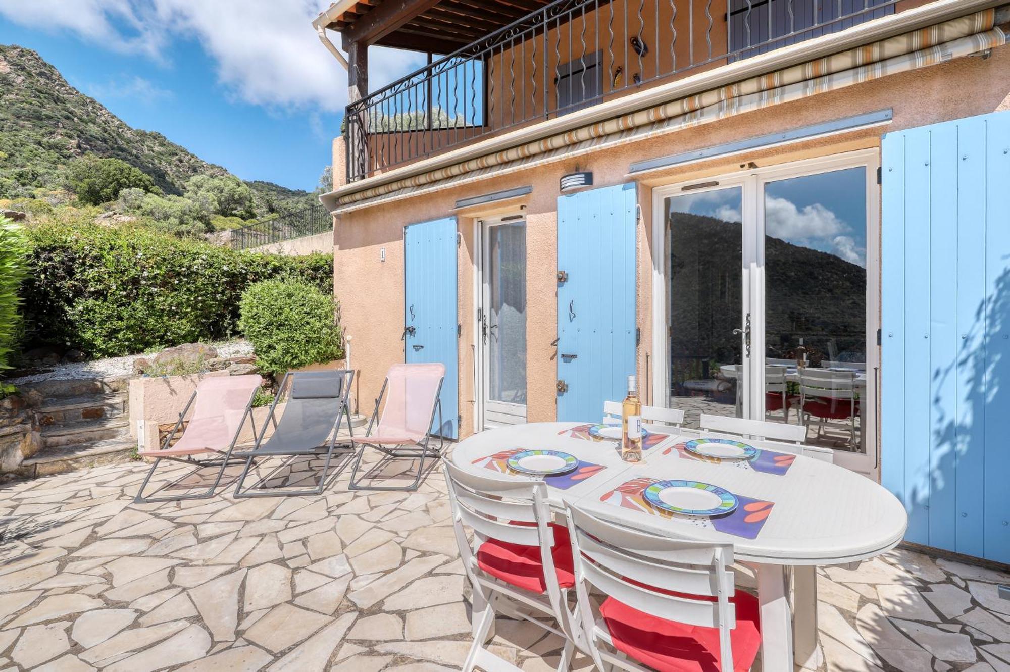 Exceptional View In Saint-Clair For 4 People Apartment Le Lavandou Exterior photo