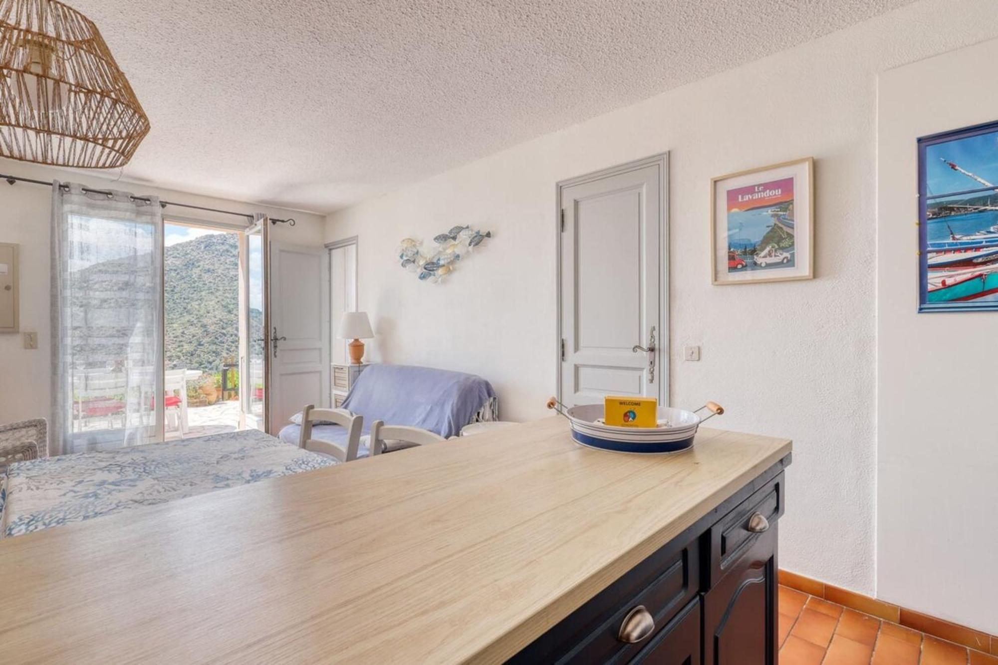 Exceptional View In Saint-Clair For 4 People Apartment Le Lavandou Exterior photo